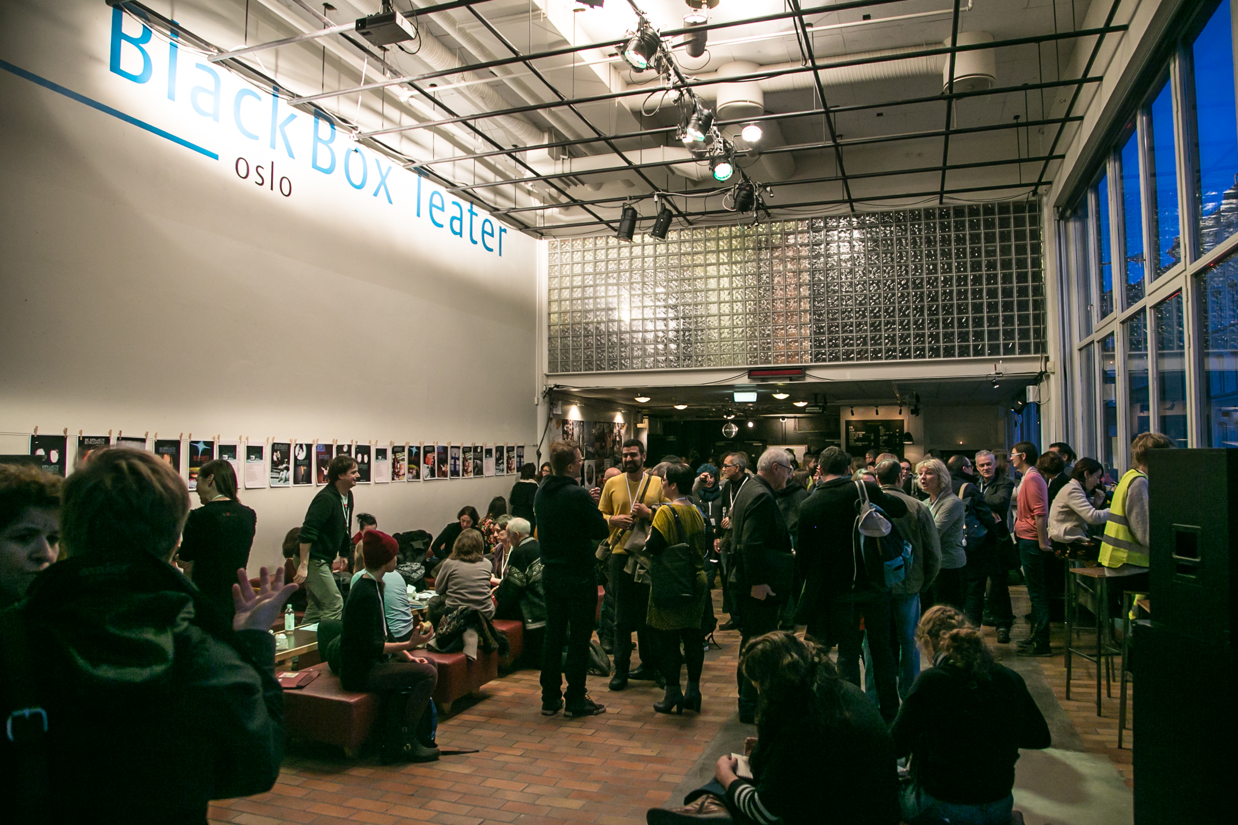 People attending Ice Hot Oslo 2014